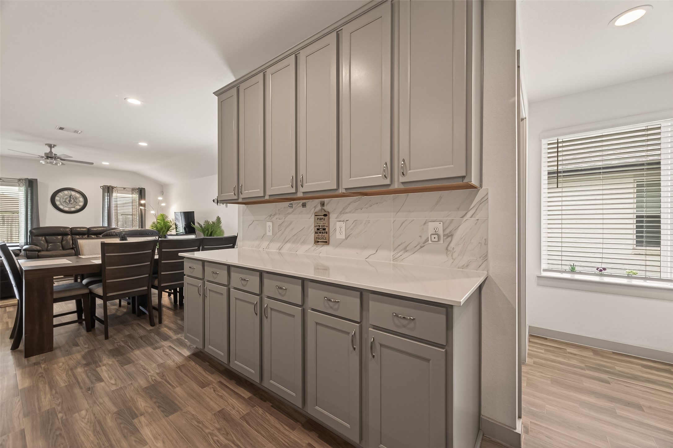 707 Silver Kettle Drive Rosharon, TX 77583 - Photo 13 of 50