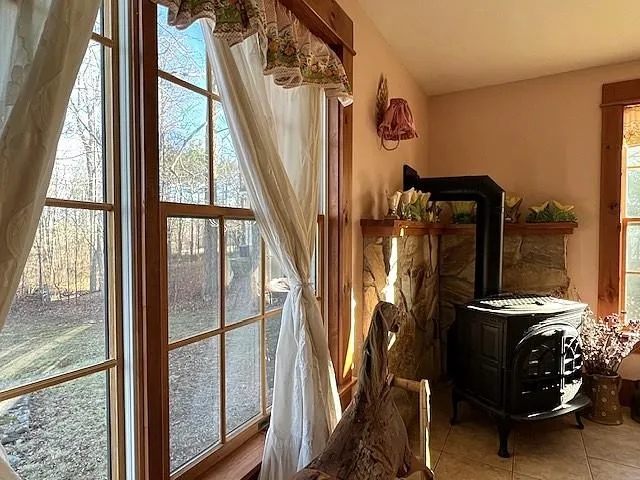 $614,800 | 9 Templeton Turnpike, Fitzwilliam, NH 03447