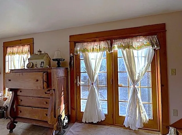 $614,800 | 9 Templeton Turnpike, Fitzwilliam, NH 03447