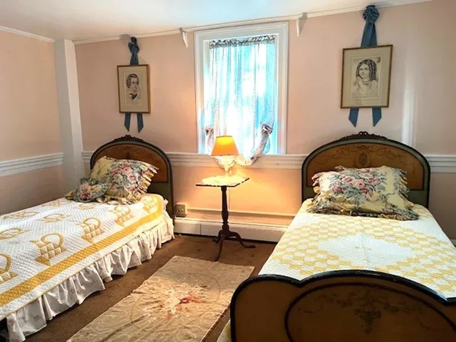 $614,800 | 9 Templeton Turnpike, Fitzwilliam, NH 03447