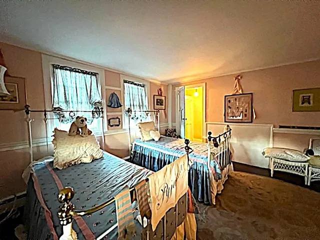 $614,800 | 9 Templeton Turnpike, Fitzwilliam, NH 03447