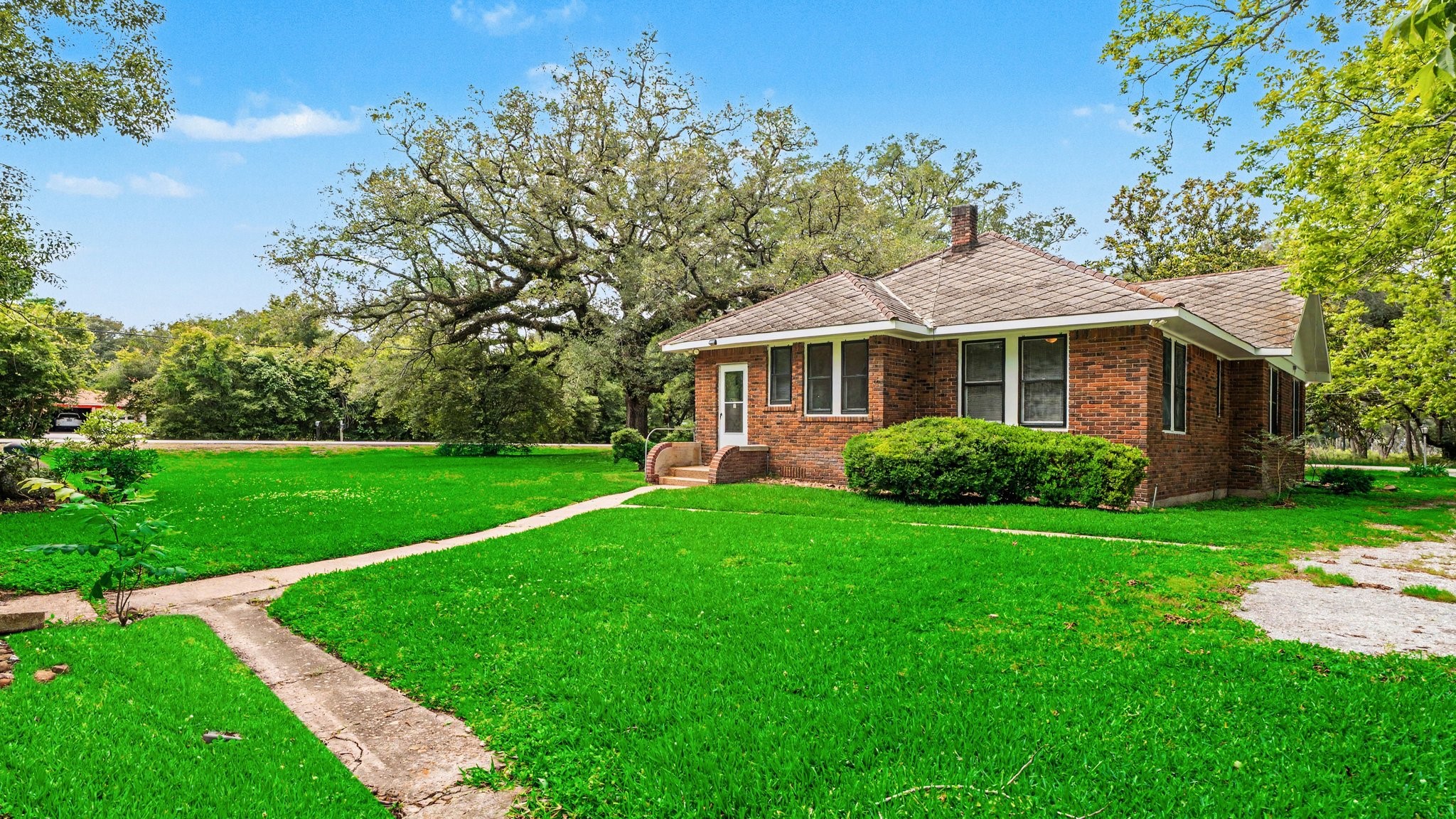 1902 Runneburg Road Crosby, TX 77532 - Photo 27 of 32