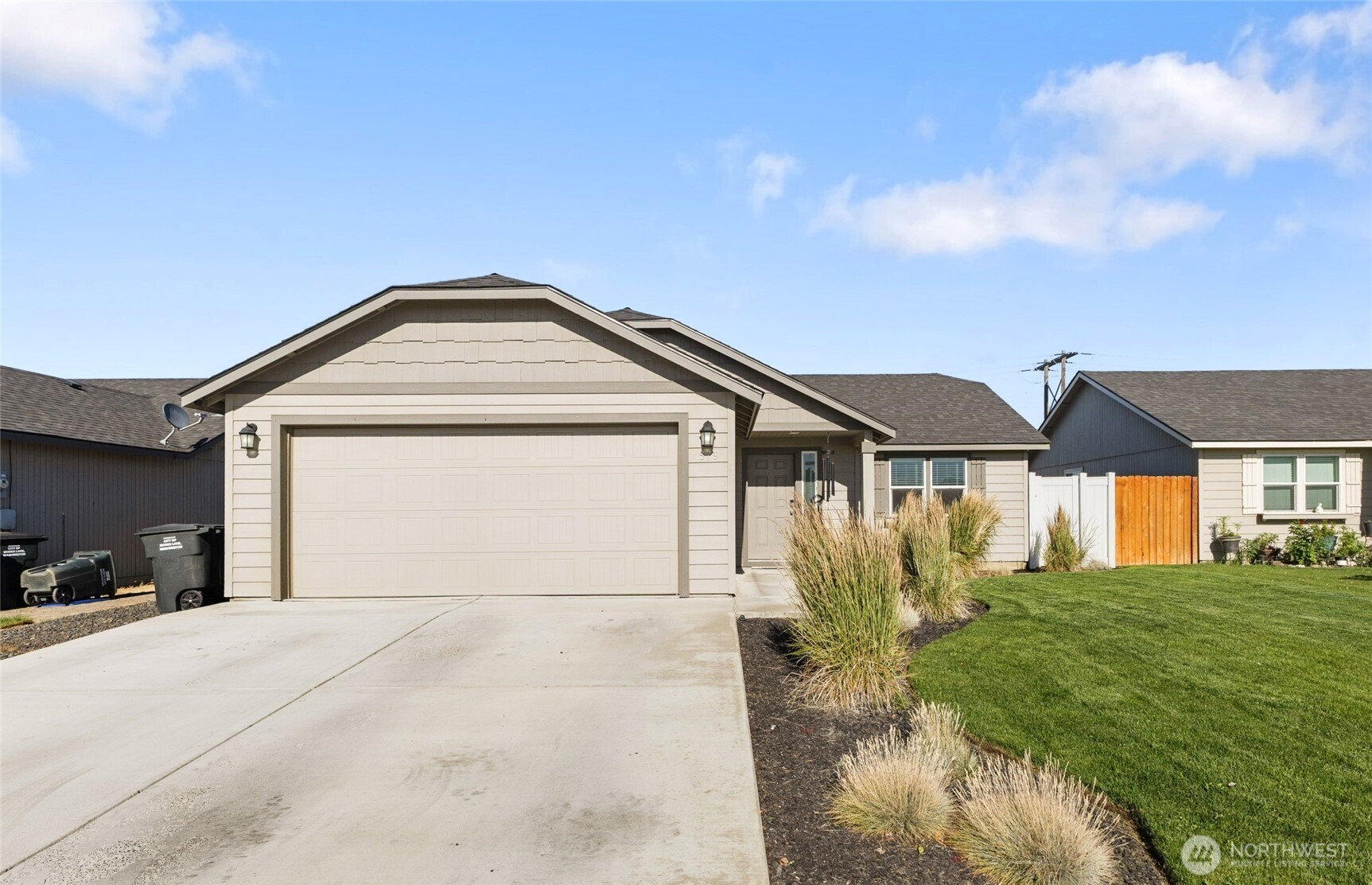 579 South Rees Street Moses Lake, WA 98837 - Photo 1 of 38 Gallery Image 1