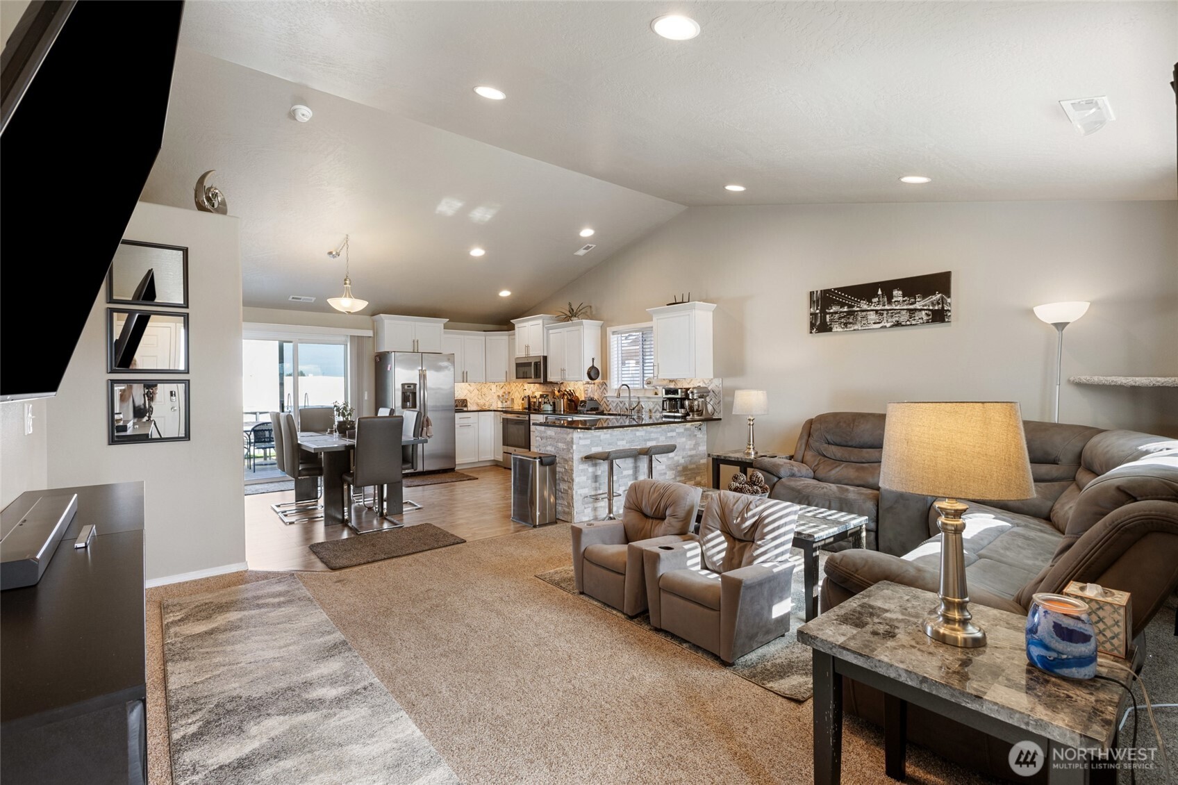 579 South Rees Street Moses Lake, WA 98837 - Photo 8 of 38 Gallery Image 8