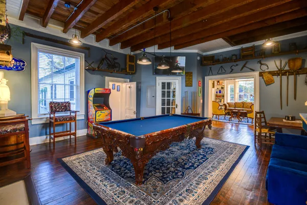 $1,320,000 | 814 Hartsville Pike, Gallatin, TN 37066