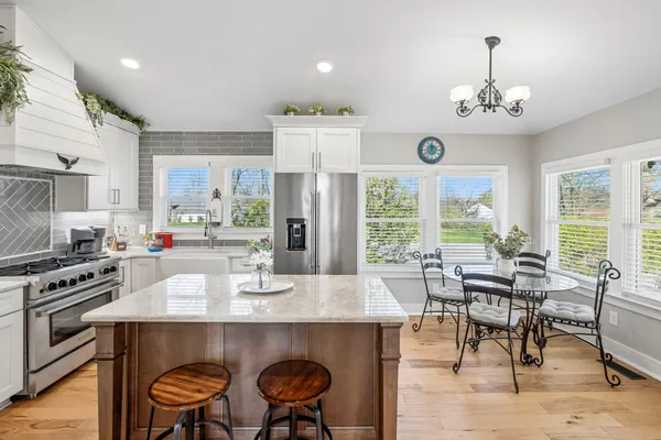 $1,320,000 | 814 Hartsville Pike, Gallatin, TN 37066
