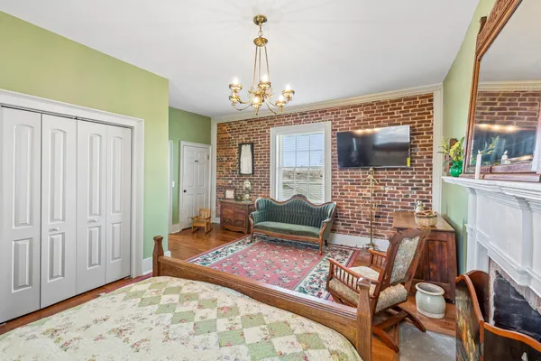 $1,320,000 | 814 Hartsville Pike, Gallatin, TN 37066