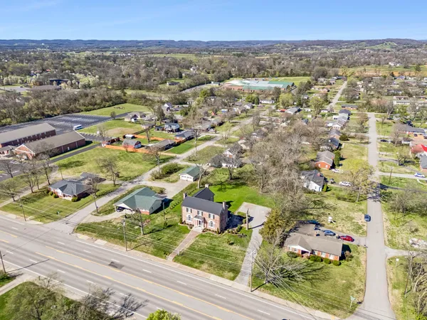 $1,320,000 | 814 Hartsville Pike, Gallatin, TN 37066