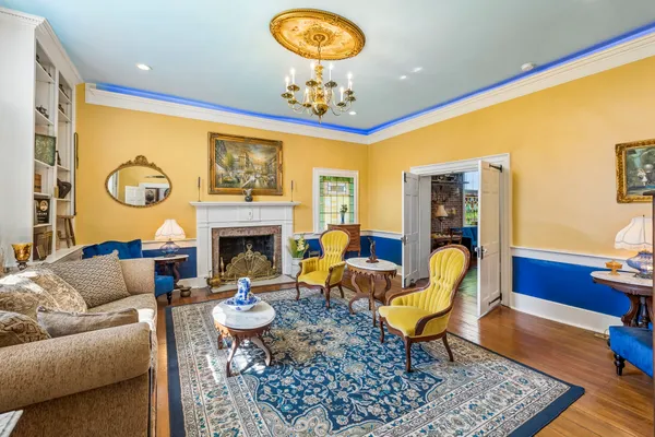 $1,320,000 | 814 Hartsville Pike, Gallatin, TN 37066