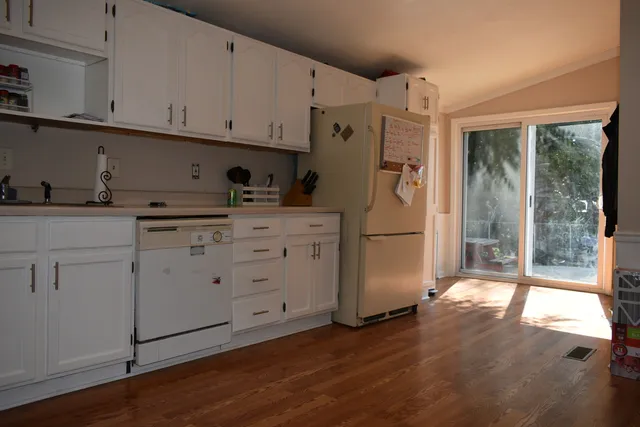 $100,000 | 201 South Maple Street, El Paso, IL 61738