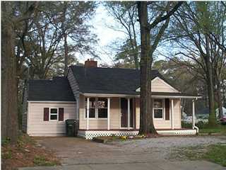 409 North Moore Road Chattanooga, TN 37411 - Photo 1 of 1 Primary Photo