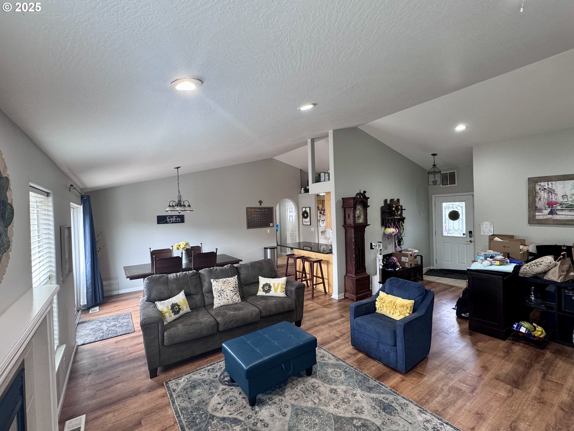 141 Cortland Lane Eugene, OR 97404 - Photo 3 of 22