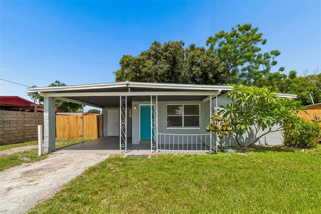 11136 104th Street Largo, FL 33773 - Photo 1 of 24