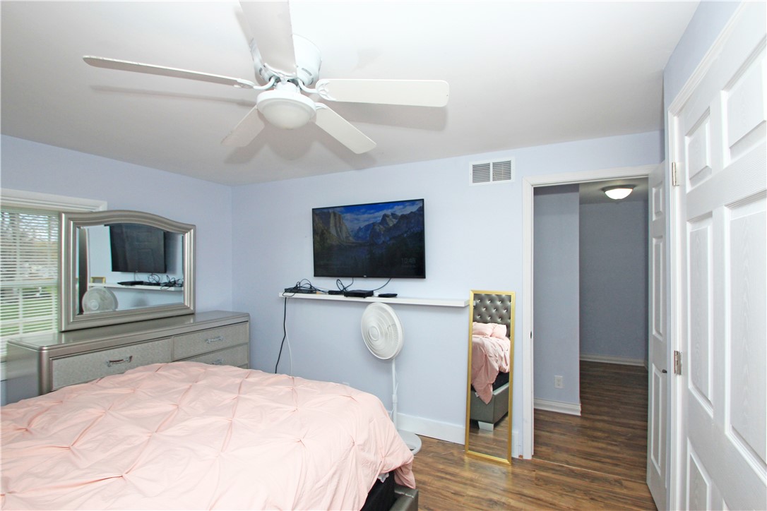 1025 Rumson Road Greece, NY 14616 - Photo 18 of 31