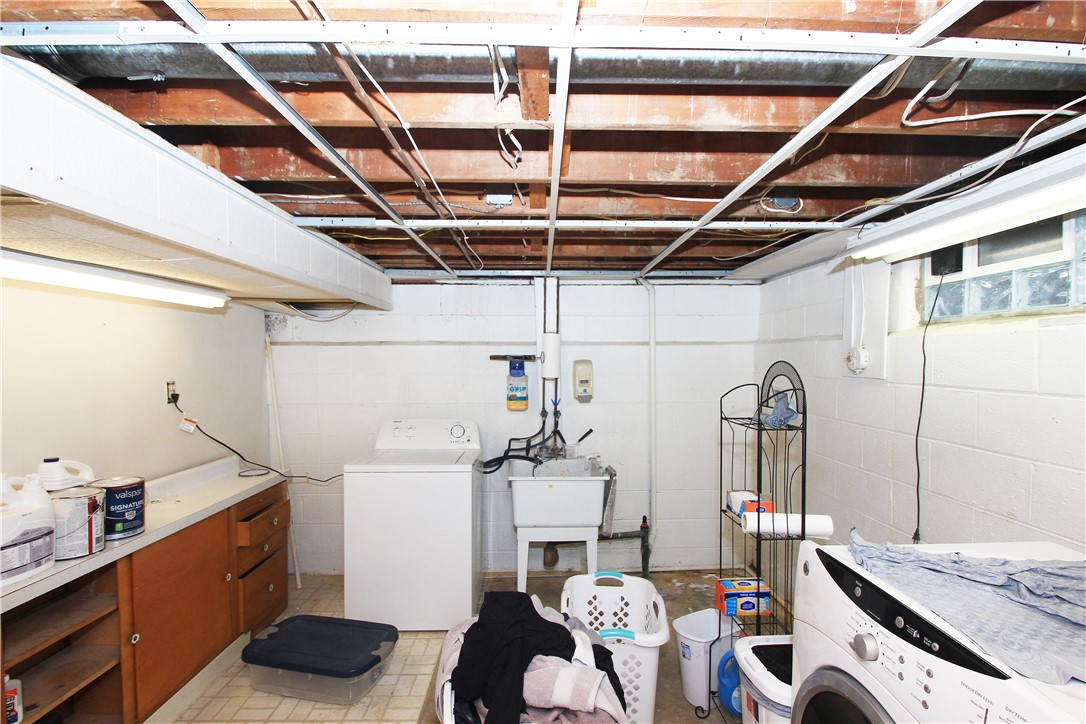 1025 Rumson Road Greece, NY 14616 - Photo 29 of 31