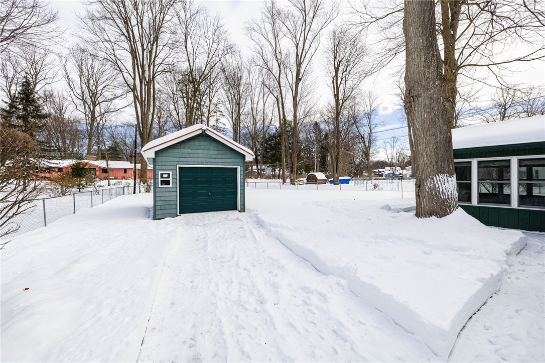 40 Crystal Spring Lane Perinton, NY 14450 - Photo 25 of 33