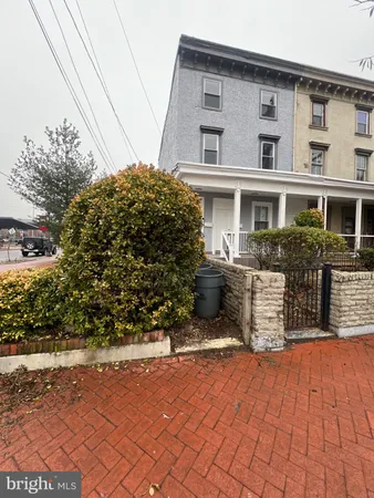 $2,600 | 330 North 2nd Street, Unit B, Camden, NJ 08102