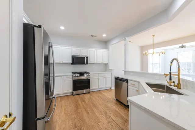 $449,900 | 12334 Daphne Drive, Huntley, IL 60142