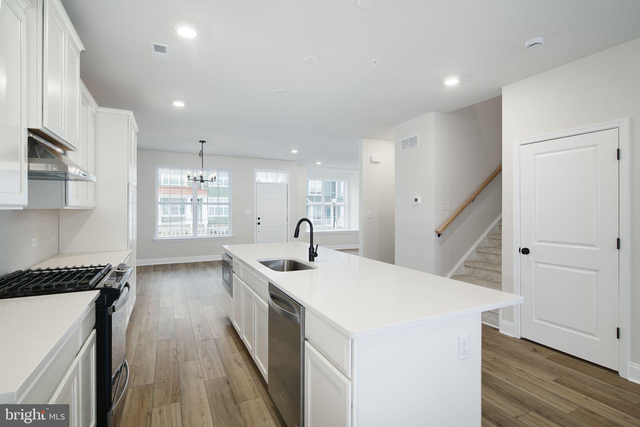 162 Spring Oak Drive Malvern, PA 19355 - Photo 8 of 45