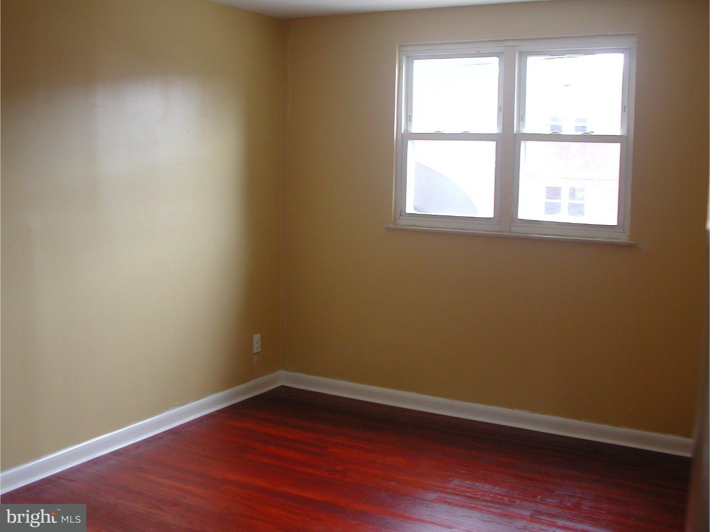4030 West Ford Road Philadelphia, PA 19131 - Photo 6 of 8
