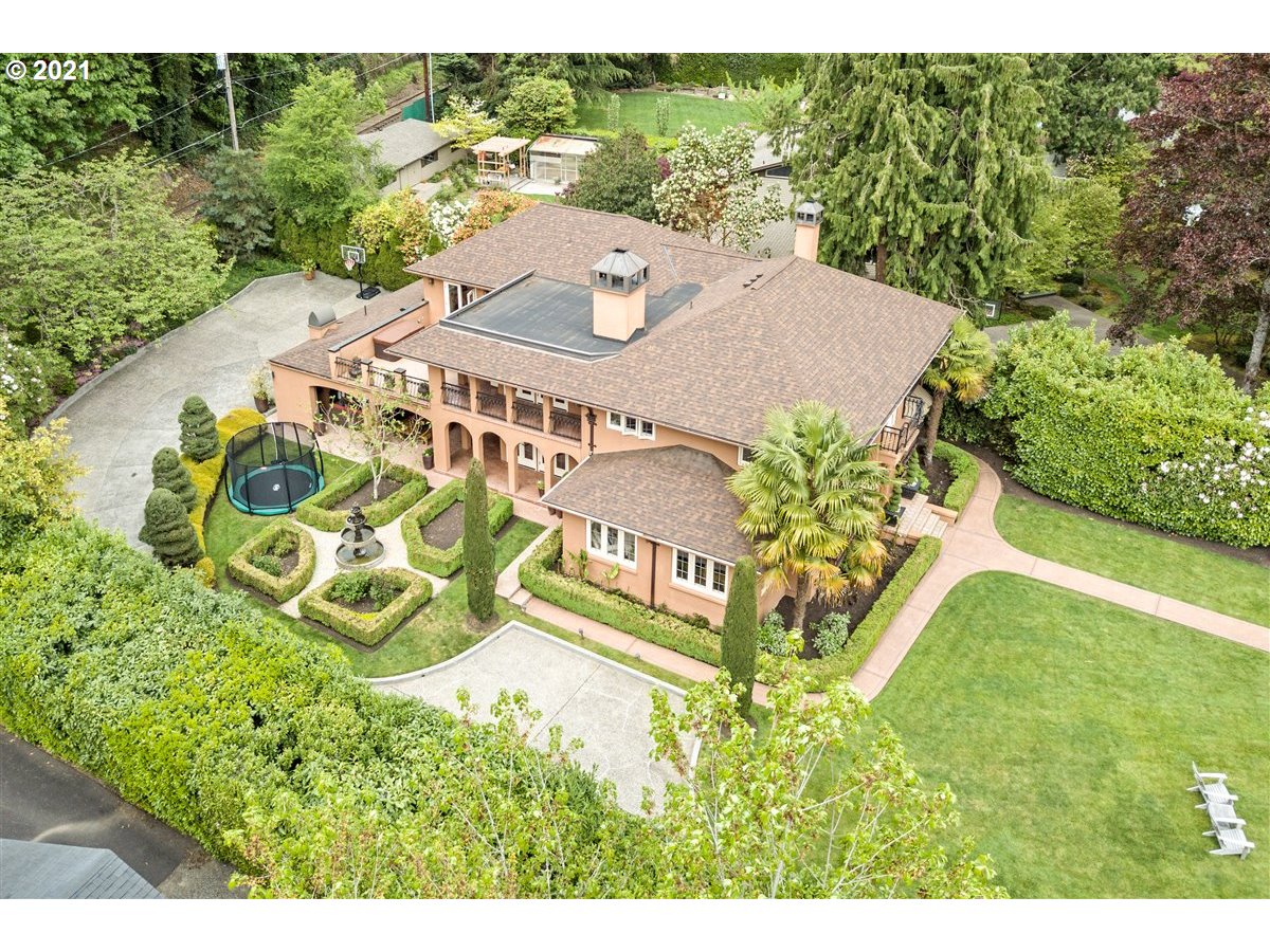 11745 South Riverwood Road Portland, OR 97219 - Photo 29 of 32 Gallery Image 29