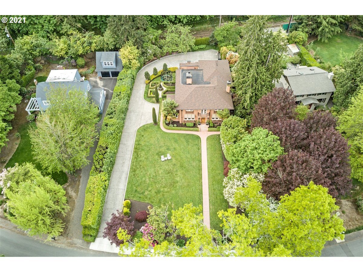 11745 South Riverwood Road Portland, OR 97219 - Photo 31 of 32 Gallery Image 31
