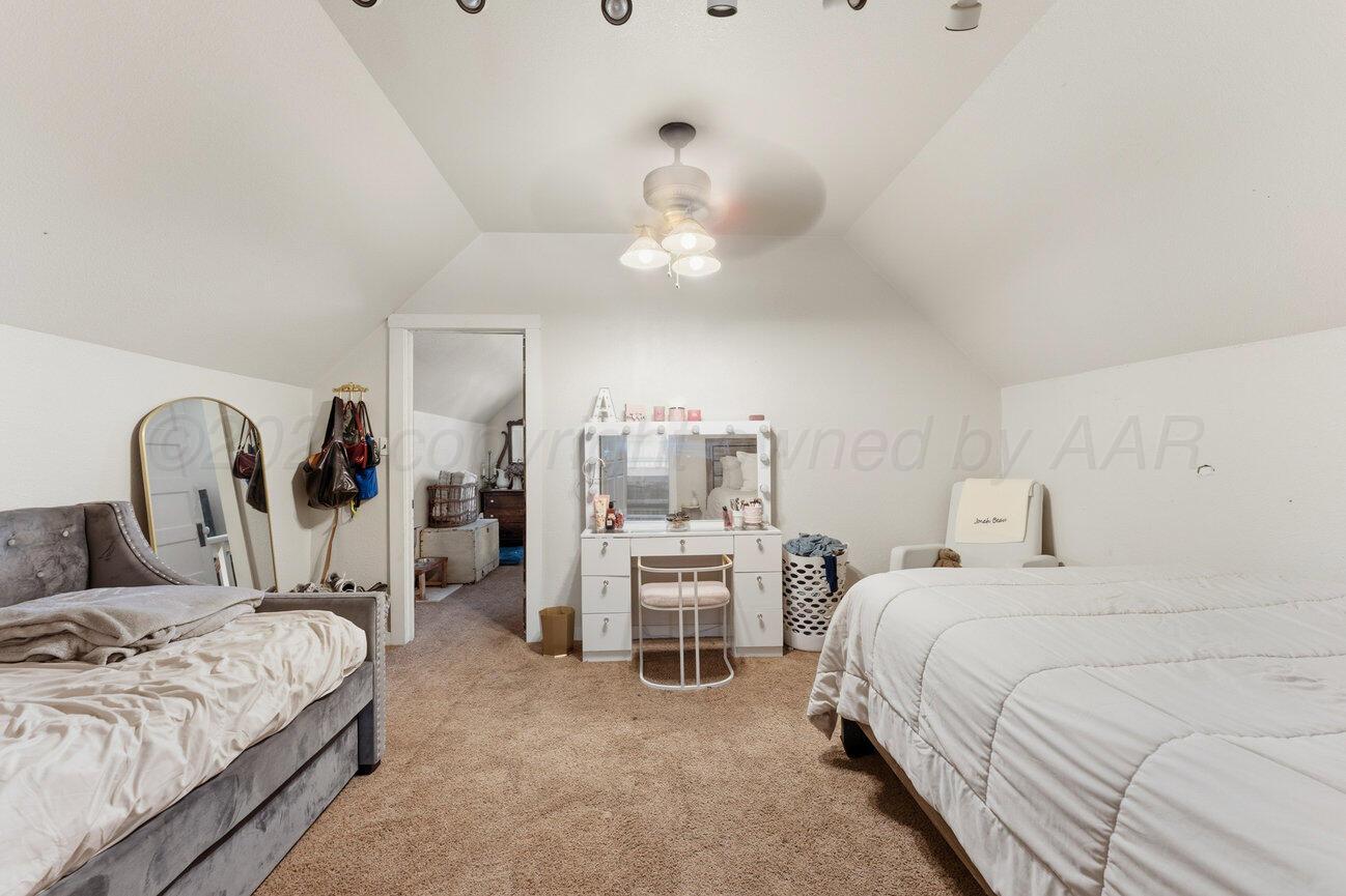 5211 River Road Amarillo, TX 79108 - Photo 27 of 48 Upstairs Bedroom