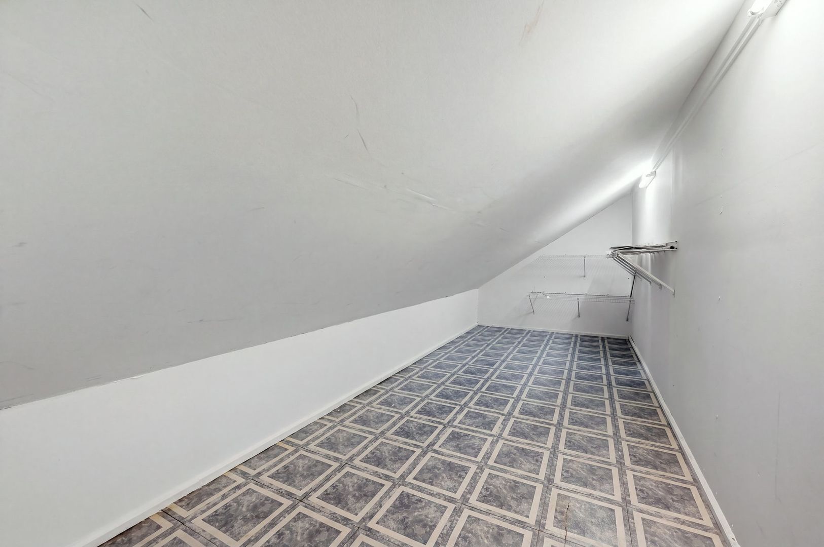 1892 Marne Road Bolingbrook, IL 60490 - Photo 19 of 43 Gallery Image 19