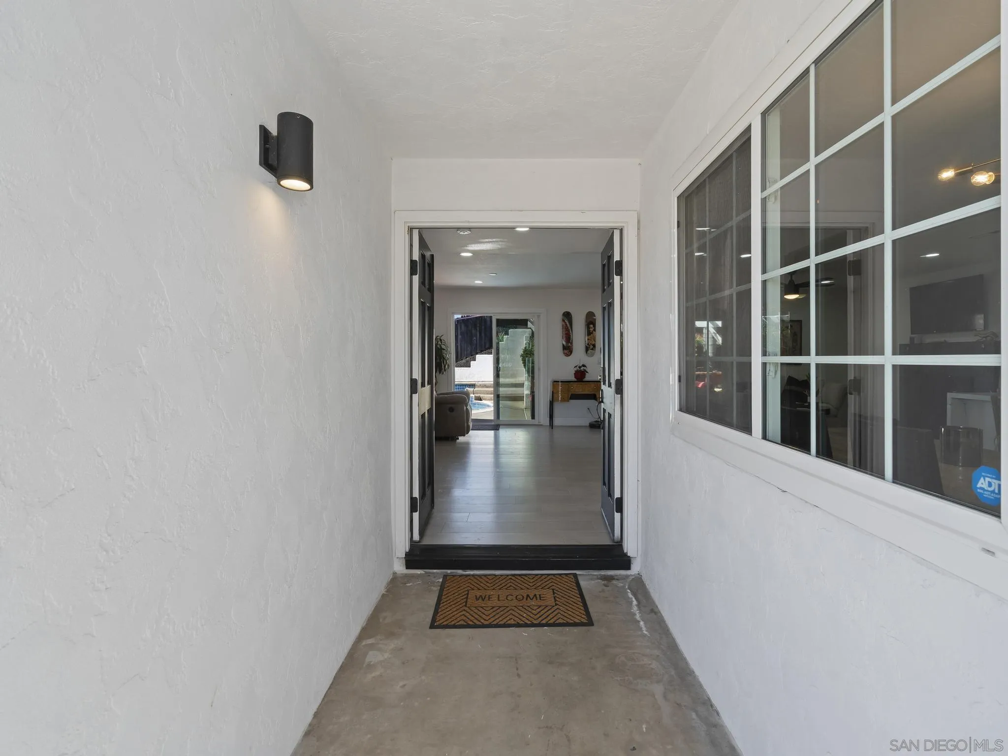 10252 Santana Street Santee, CA 92071 - Photo 11 of 33