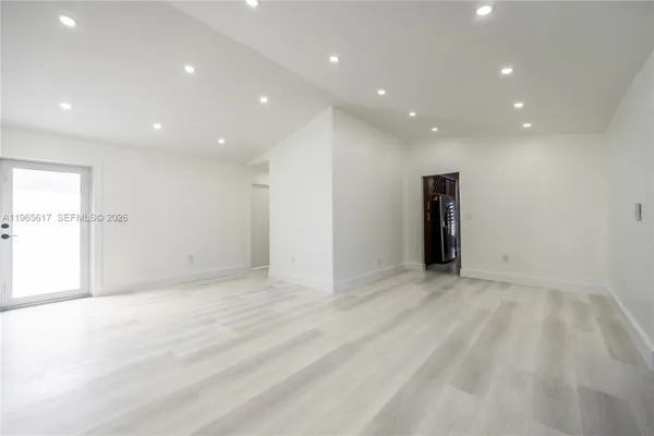 $3,800 | 19541 Northwest 57th Court, Hialeah, FL 33015