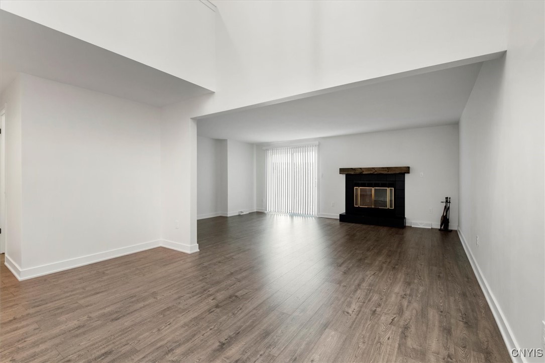 6119 Diffin Road Cicero, NY 13039 - Photo 11 of 30