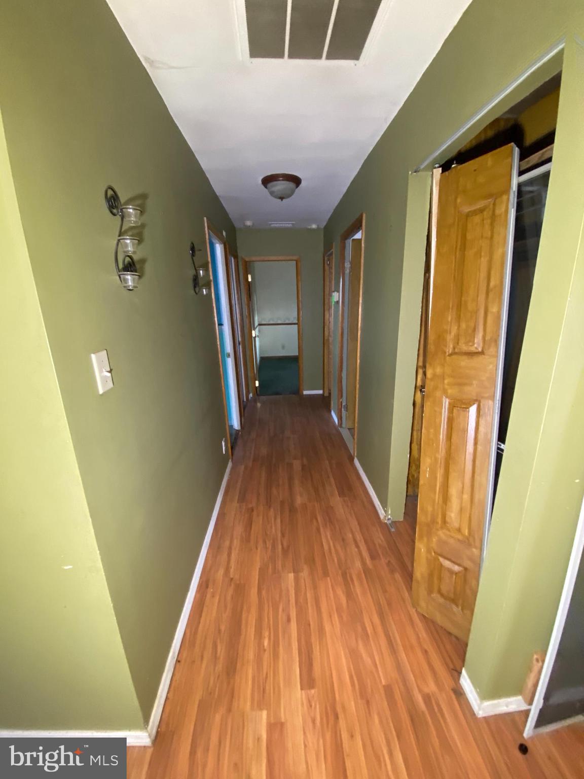 209 Yorkshire Road Fairless Hills, PA 19030 - Photo 15 of 25 Gallery Image 15