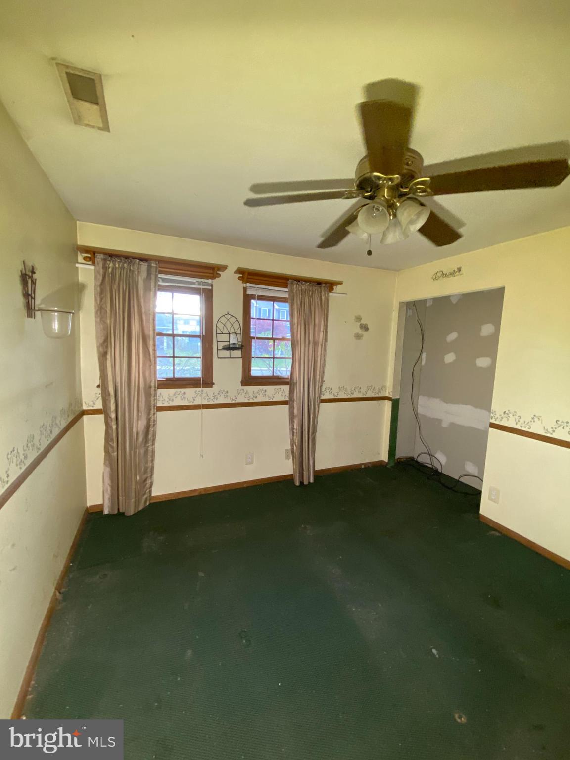 209 Yorkshire Road Fairless Hills, PA 19030 - Photo 21 of 25 Gallery Image 21