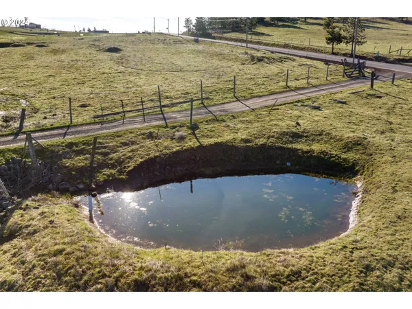 $280,000 | Sevenmile Hill Road, The Dalles, OR 97058