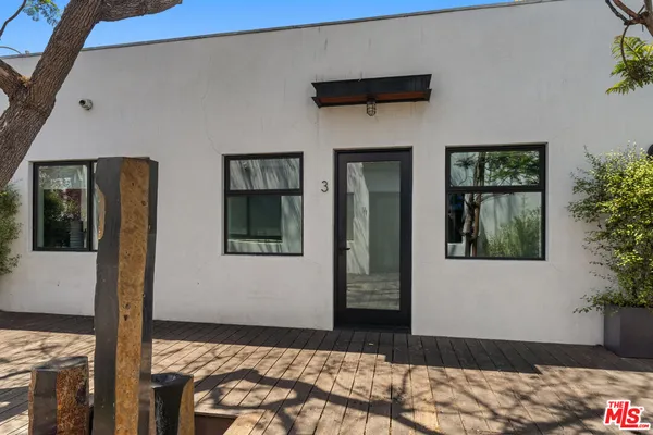 $2,499 | 1325 Cabrillo Avenue, Unit 3, Venice, CA 90291