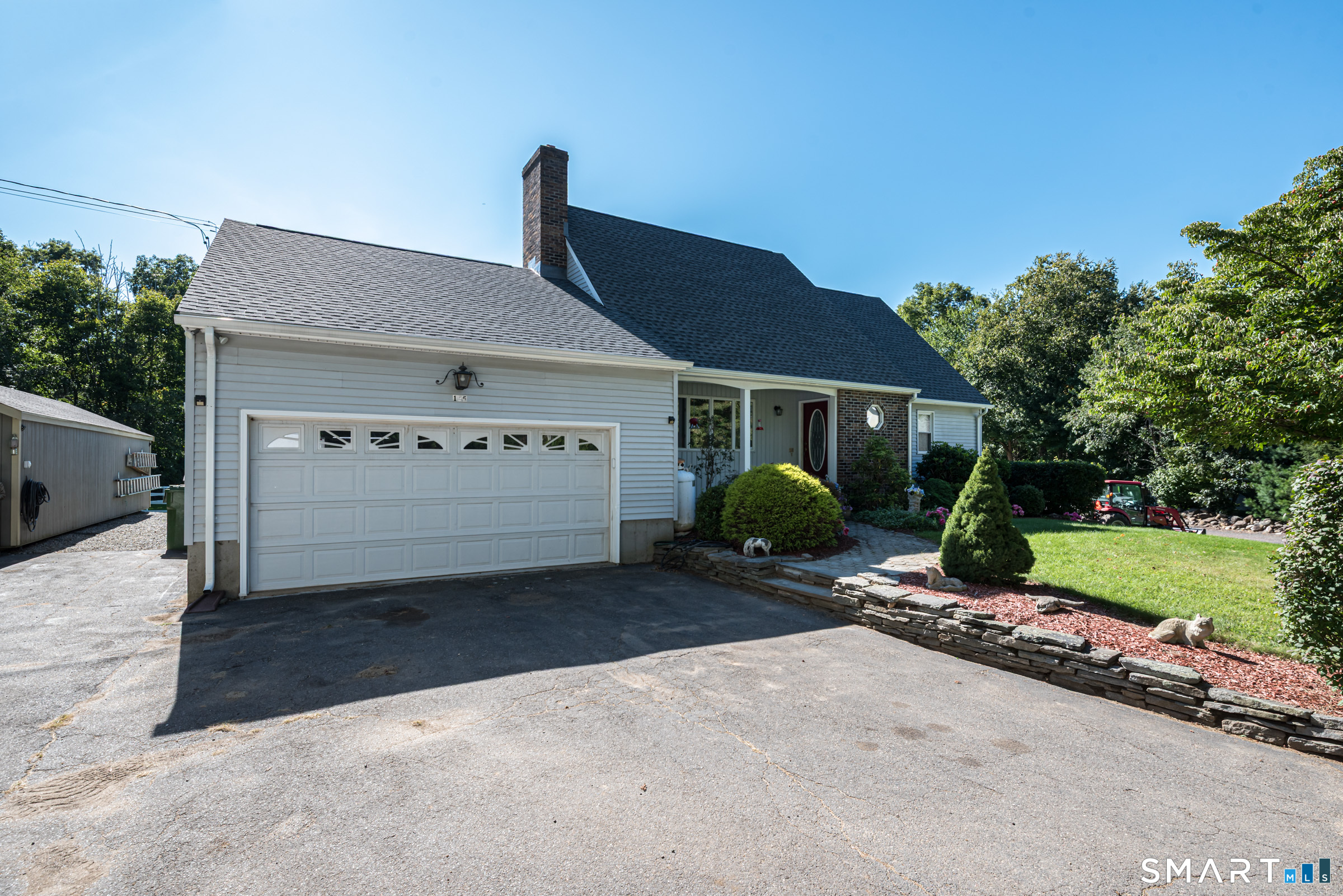 155 Bear Swamp Road East Hampton, CT 06424 - Photo 2 of 40 Gallery Image 2