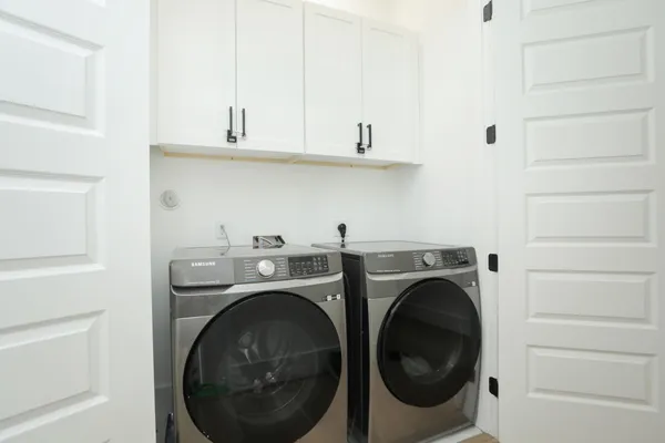 $6,500 | 5704 Fairdale Lane, Unit B, Houston, TX 77057