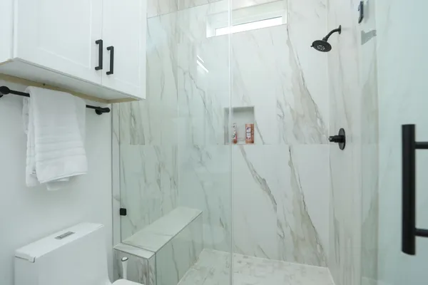$6,500 | 5704 Fairdale Lane, Unit B, Houston, TX 77057
