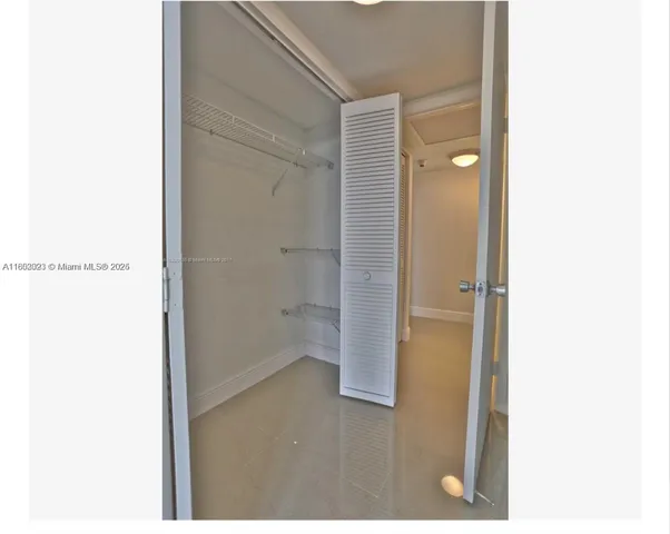 $3,750 | 4000 Towerside Terrace, Unit 1007, Miami, FL 33138