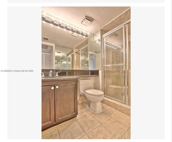 $3,750 | 4000 Towerside Terrace, Unit 1007, Miami, FL 33138