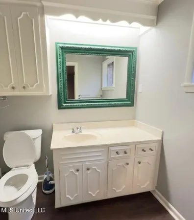 $2,175 | 2009 Lake Trace Drive, Jackson, MS 39211