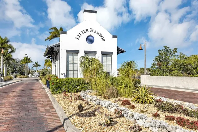 $661,000 | 1115 Seagrape Drive, Ruskin, FL 33570