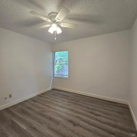 $2,800 | 102 Laurel Street, Vacaville, CA 95688
