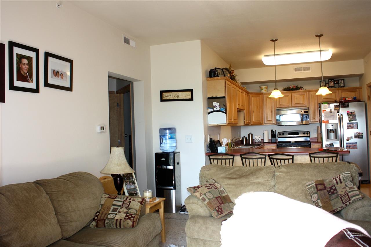 1092 Walnut Avenue, Unit 201A Riverside, IA 52327 - Photo 2 of 4 Gallery Image 2