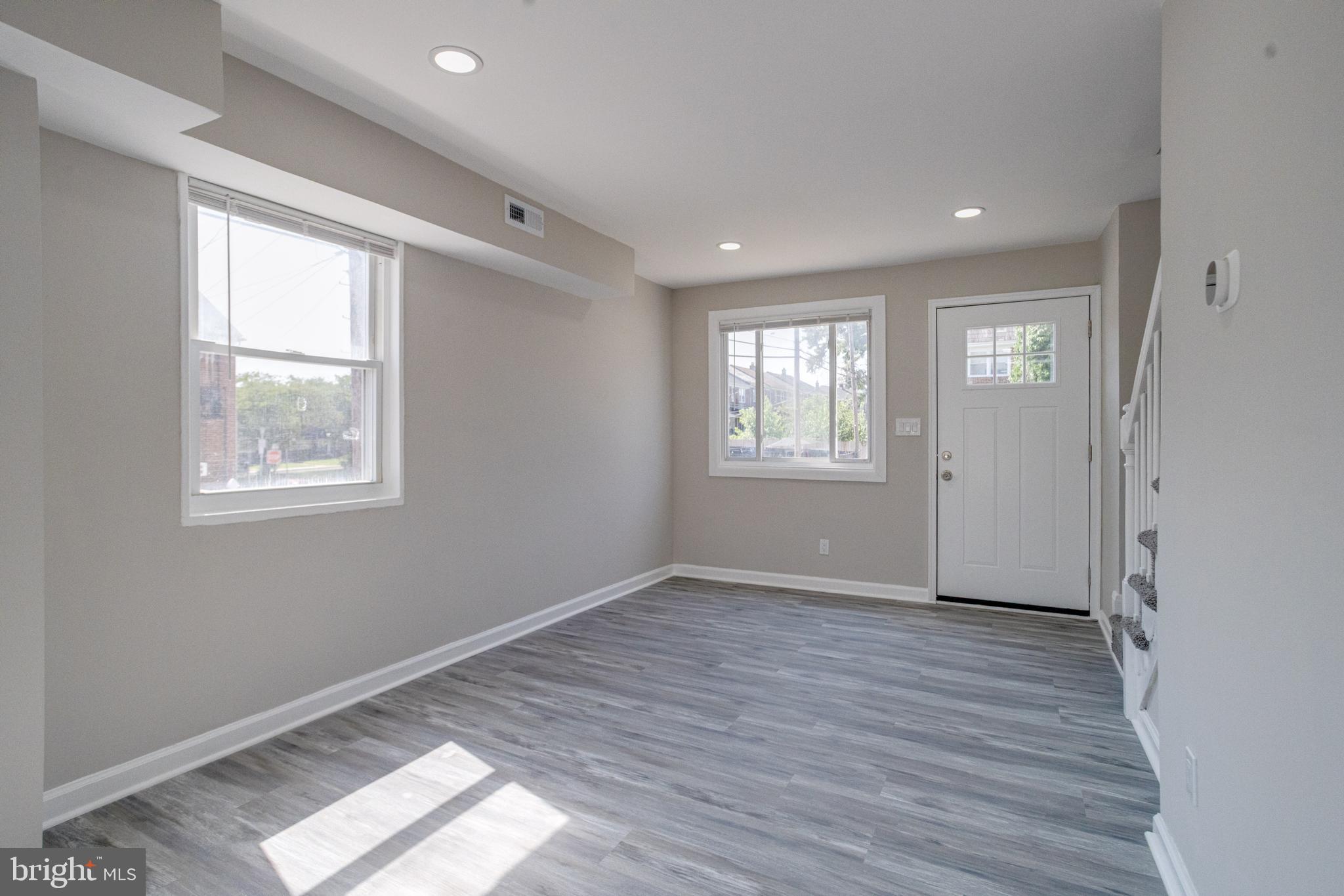 4100 Colborne Road Baltimore, MD 21229 - Photo 11 of 47