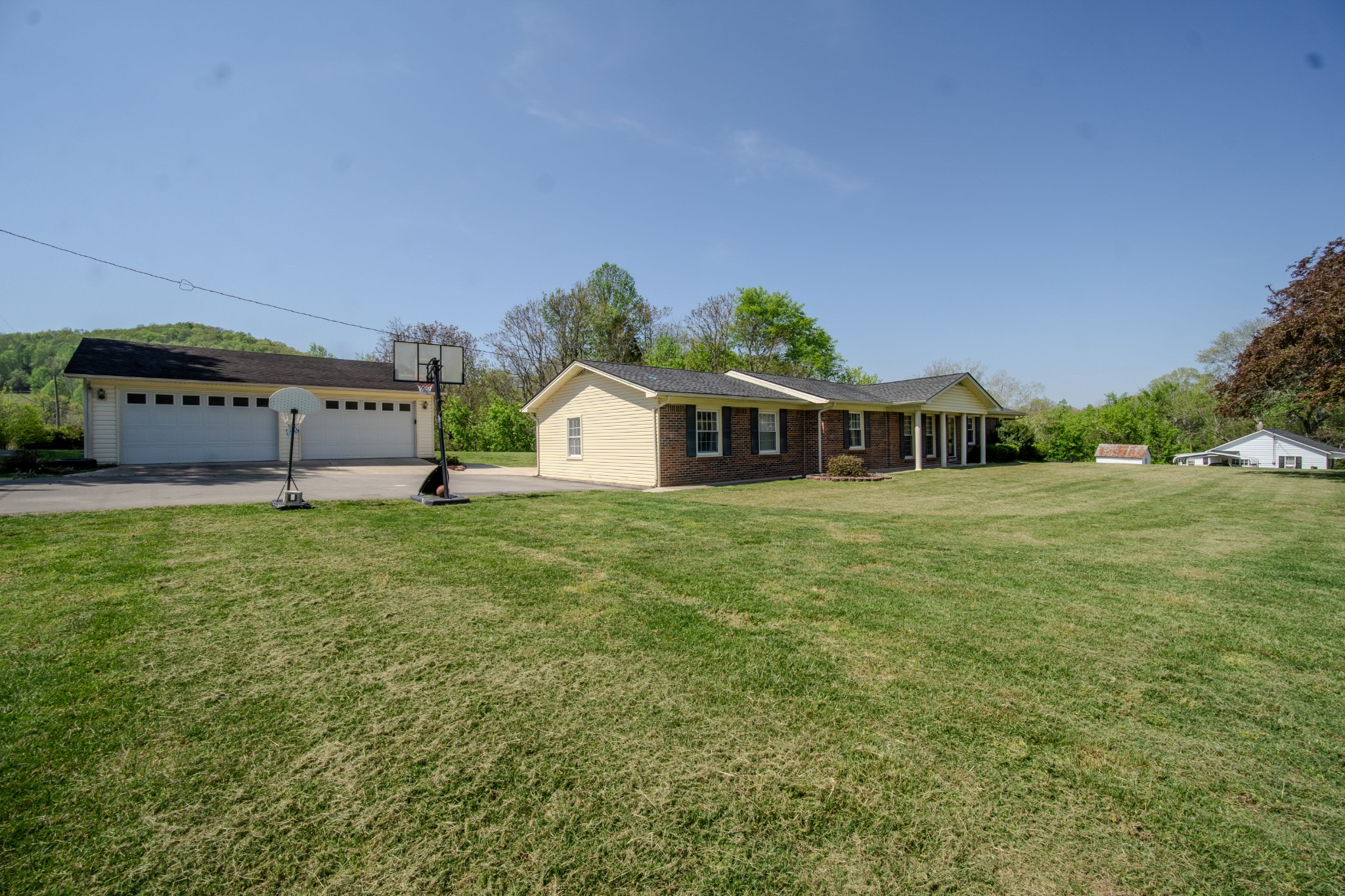 5027 Rocky Point Road Cookeville, TN 38506 - Photo 2 of 32 Gallery Image 2