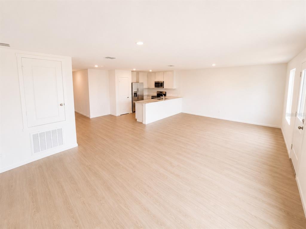 3171 Totem Road Eagle Lake, FL 33839 - Photo 10 of 18 Gallery Image 10