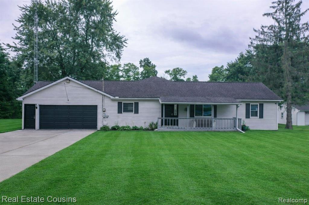 1565 West Rolston Road Linden, MI 48451 - Photo 1 of 31 Gallery Image 1