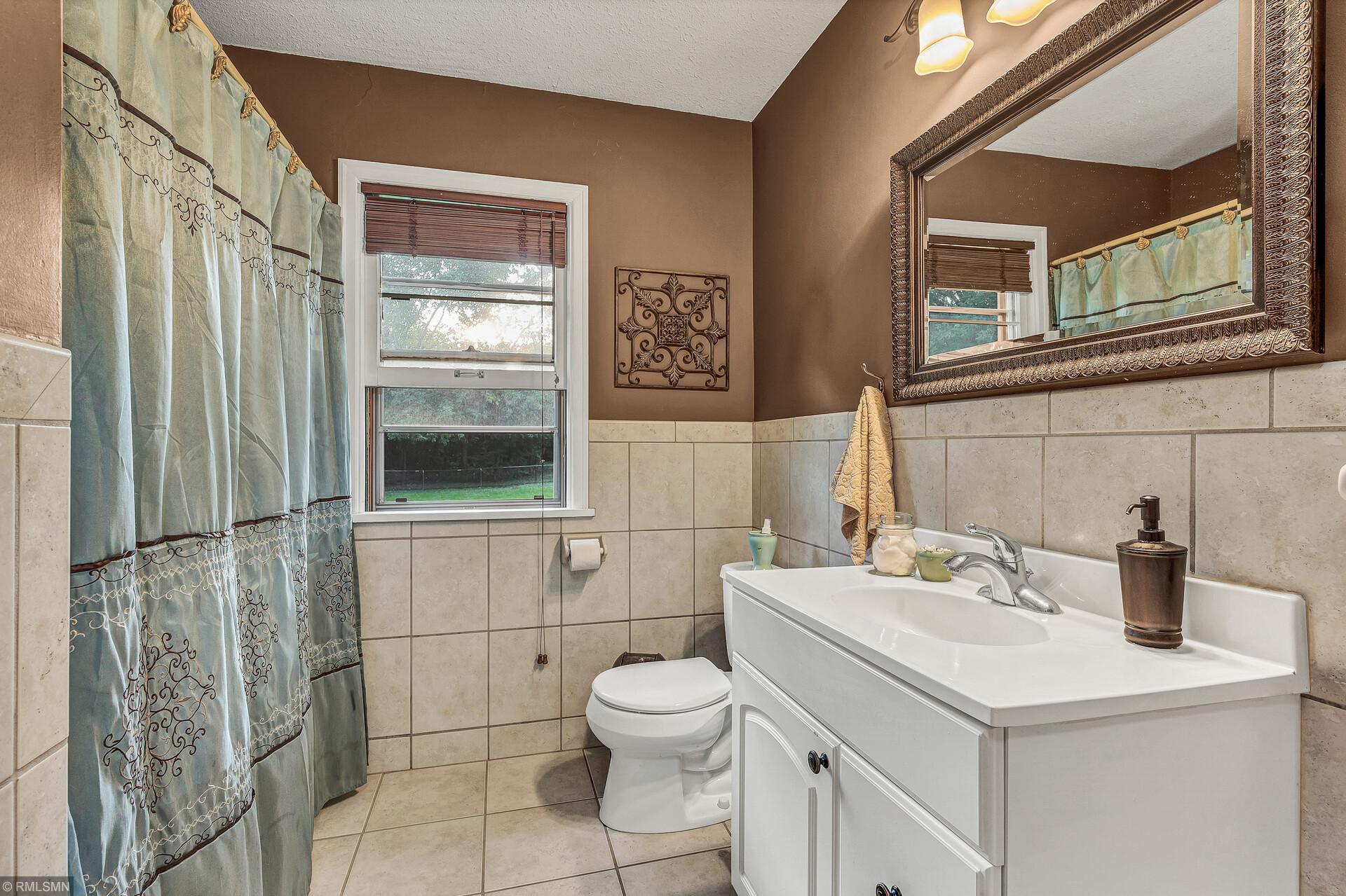 4930 Baker Road Minnetonka, MN 55343 - Photo 13 of 32 Gallery Image 13