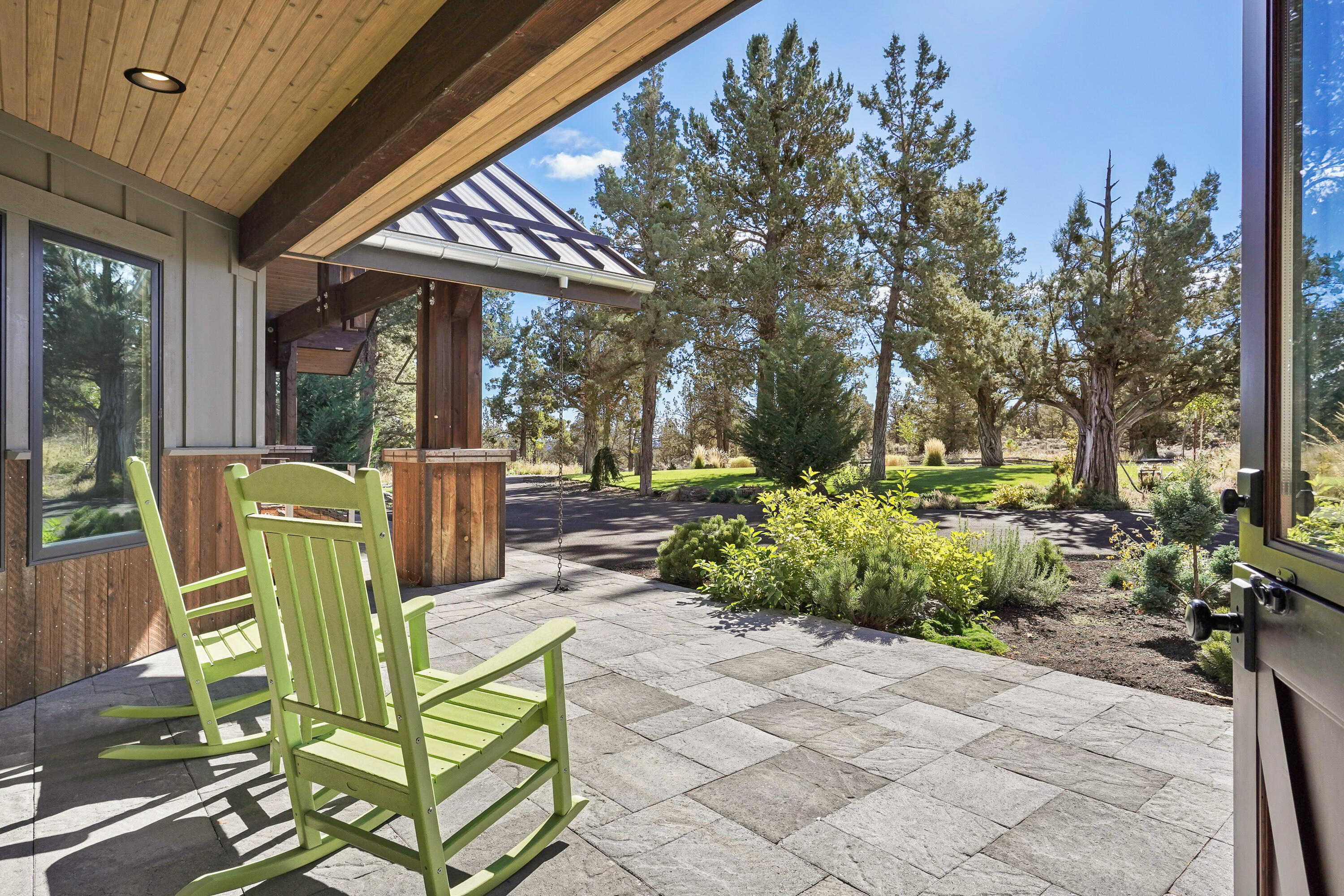 66279 Gerking Market Road Bend, OR 97703 - Photo 12 of 81 11